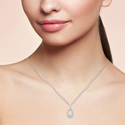 Muse Jewelry .08ct G SI 14K White Gold Diamond Pearl Pendant Necklace