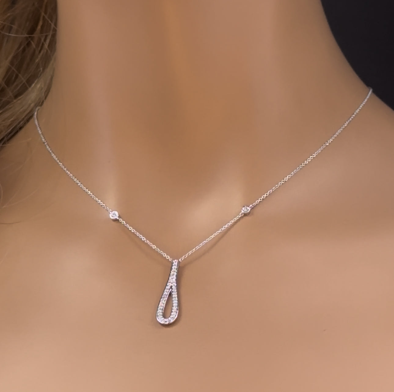 Muse Jewelry .24ct G SI 14K White Gold Diamond Pendant Necklace 16" + 2" Ext.